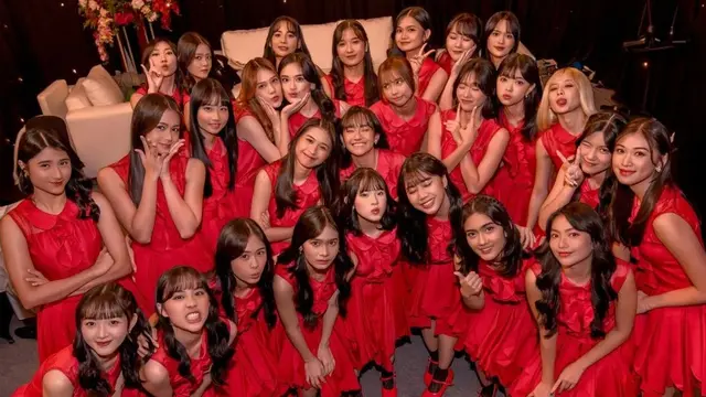 JKT48.