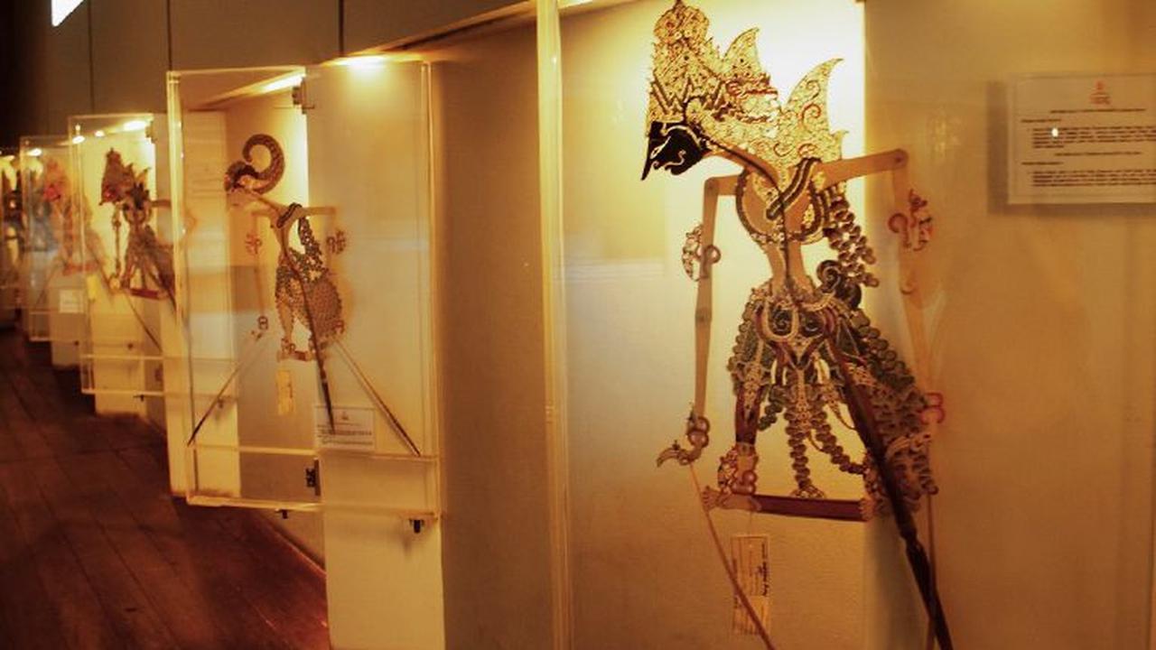 Tampilkan wayang Jawa sampai Amerika