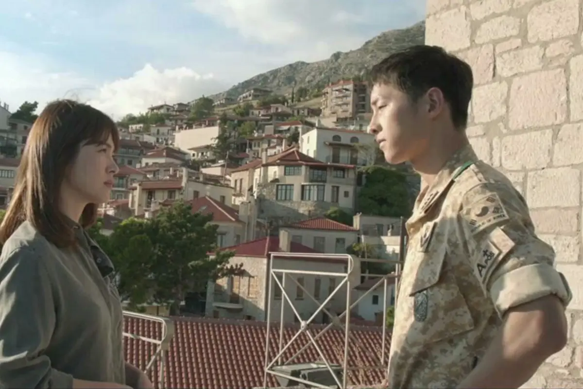 Descendants of the Sun Ajarkan Meraih Cinta Sejati