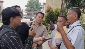 Tukang Martabak Tewas Gantung Diri, Abang Kandung Cium Kejanggalan