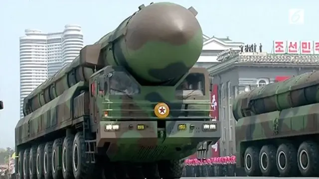 Korut Pamer Rudal Antarbenua di Peringatan Kelahiran Kakek Kim Jong-un