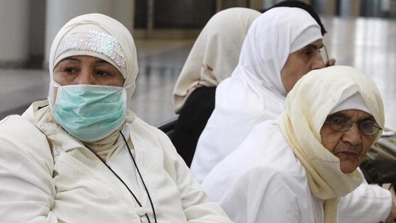 Pemerintah Arab Mulai Batasi Lansia & Anak Ibadah Umrah