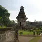 Candi Penataran, Blitar  (sumber: iStockphoto)