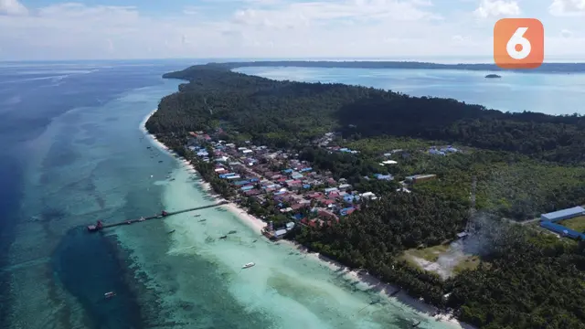 Keindahan Pulau Maratua