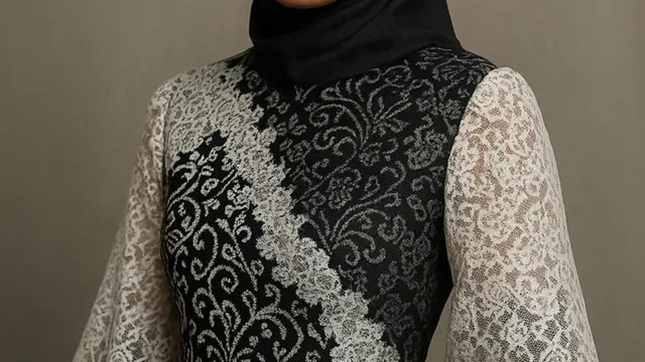 7 Model Batik Brokat Lengan Gelombang Tren 2025, Rahasia Tampil Elegan di Berbagai Acara