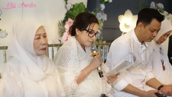 tasyakuran empat bulanan Kiki Amalia