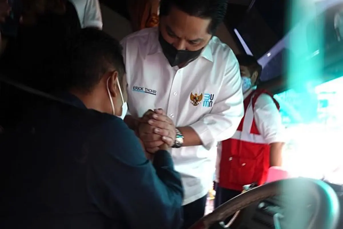 Menteri Erick Thohir Lepas Perdana Mudik Aman Mudik Sehat Bersama BUMN 2022
