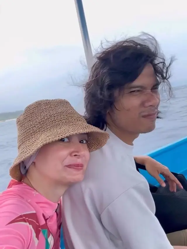 Tria Changcuters dan Dhatu Rembulan