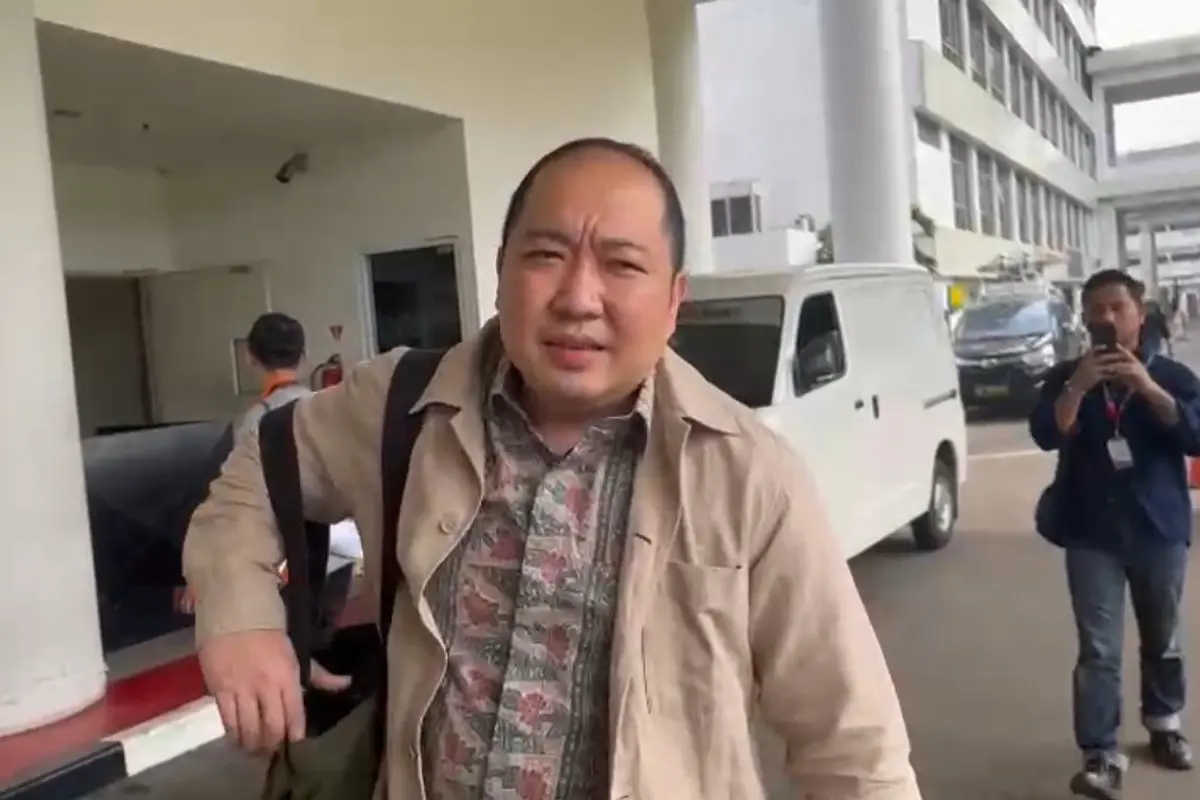 Dirut PT Sri Rejeki Isman Tbk (Sritex) Iwan Kurniawan Lukminto memenuhi panggilan penyidik Kejaksaan Agung