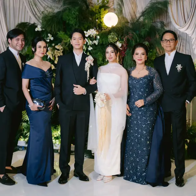 6 Potret Busana Elegan Addie MS dan Memes Dampingi Tristan Juliano Menikah