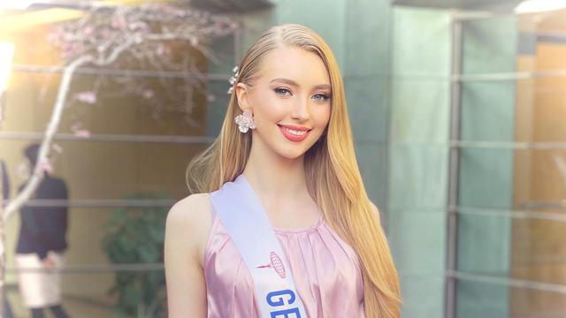 8 Pesona Jasmin Selberg, Pemenang Miss International 2022 yang Parasnya Dipuji bak Boneka Barbie