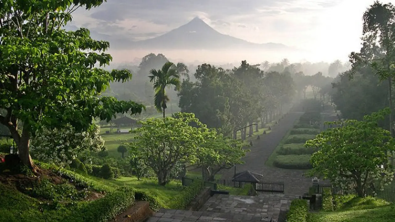 gunung jogja