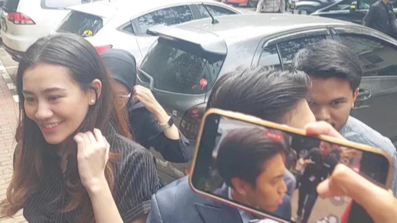 Bawa Bukti Transfer Pembayaran Umrah, Thariq Halilintar dan Aaliyah Massaid Diperiksa Sebagai Saksi Kasus Hanania Travel