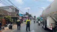 Nyalip ke Jalur Berlawanan, Pemotor Tewas Adu Banteng dengan Truk