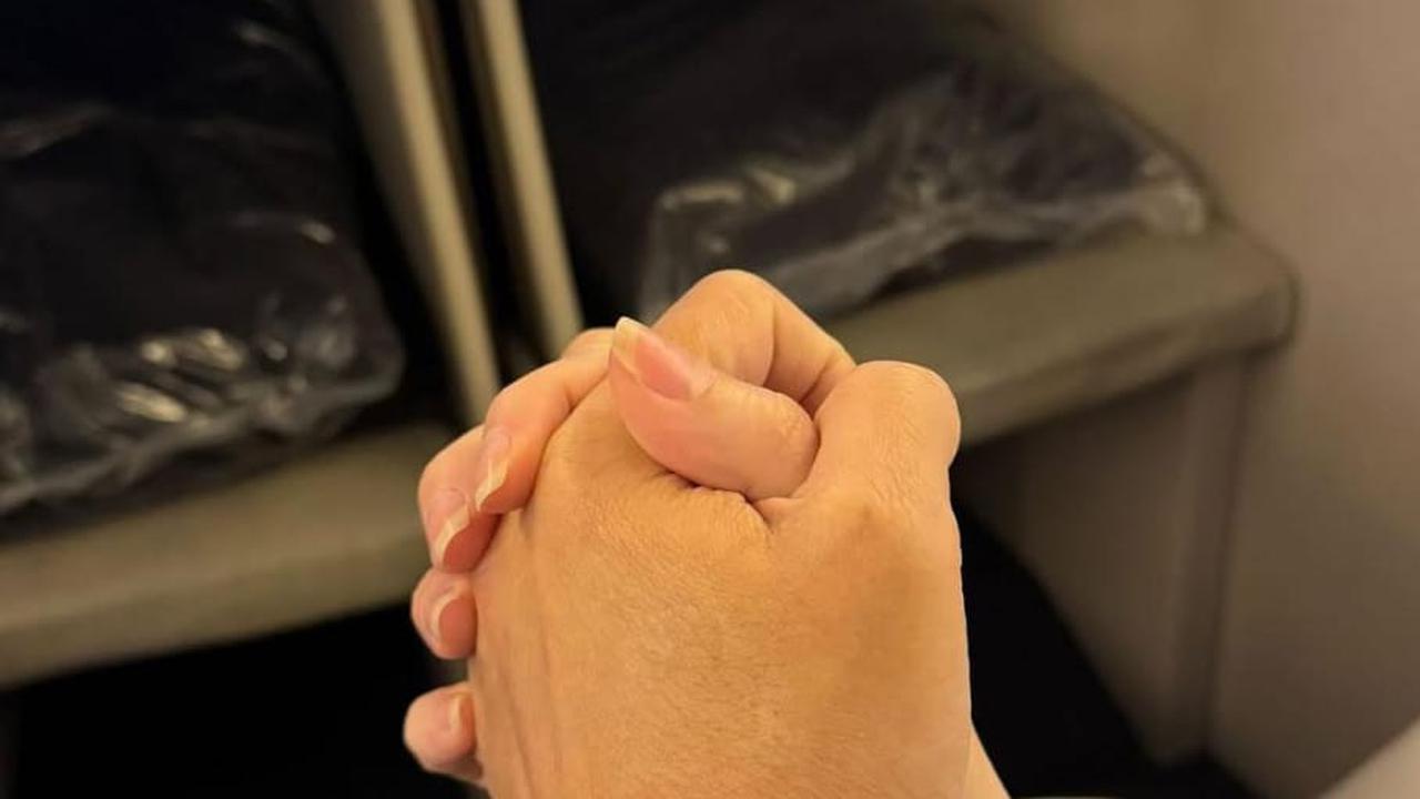 Potret Jennifer Dunn dan Suami Jalani Ibadah Umroh Tampak Romantis yang Jadi Sorotan Netizen
