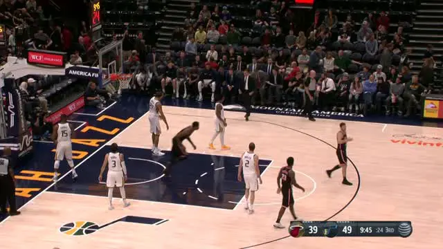 Miami Heat meraih kemenangan atas Utah Jazz dengan skor 84-74.