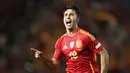 Pemain Spanyol, Martin Zubimendi merayakan gol ke gawang Denmark pada laga lanjutan UEFA Nations League di Nueva Condomina Stadium, Murcia, Spanyol, Minggu (13/10/2024) dini hari WIB. (AP Photo/Jose Breton)