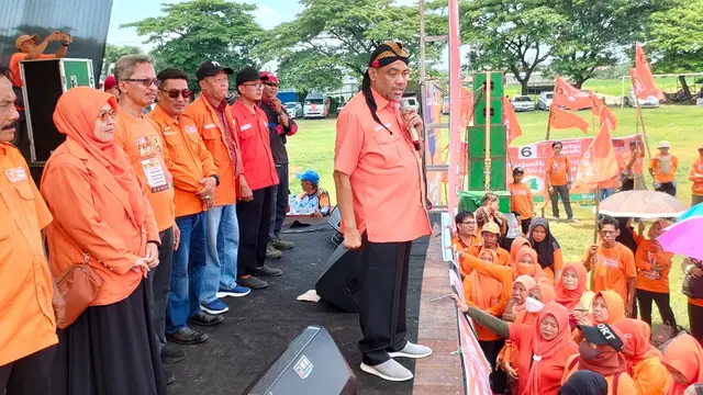 Presiden Partai Buruh, Said Iqbal saat menghadiri kampanye di Jepara, Jawa Tengah.