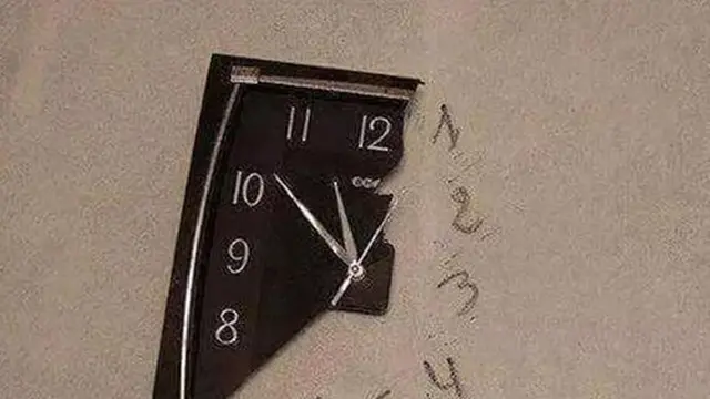 6 Jam Low Budget Ini Kelewat Unik, Bikin Geleng Kepala