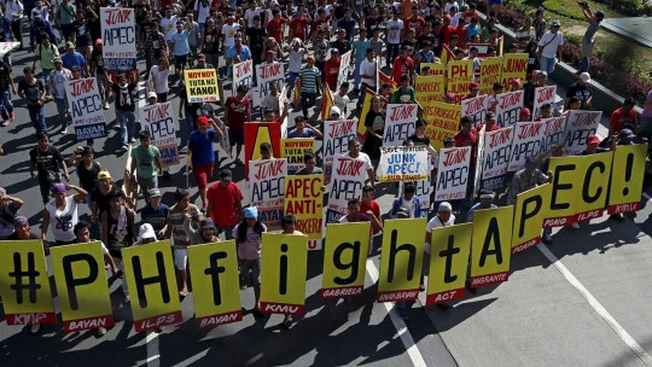 Mencekamnya aksi demonstrasi anti APEC di Filipina