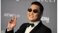 [EKSKLUSIF] PSY Tampil Rendah Diri di Singapura