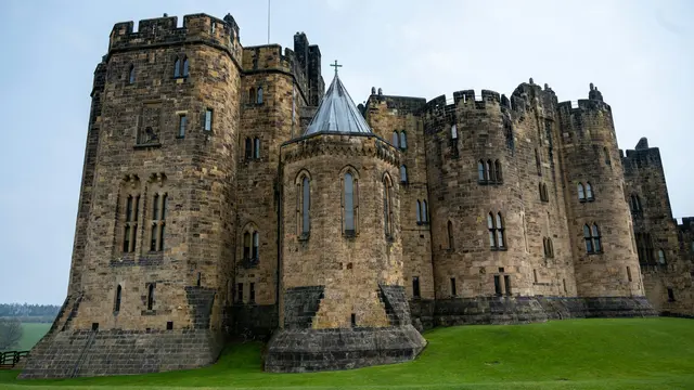 Alnwick Castle