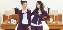 Loungewear dan underwear kini tidak lagi hanya dikenakan di rumah. Lewat koleksi Fall/Winter 2026, UNIQLO menghadirkan berbagai item esensial yang nyaman sekaligus mudah dipadukan untuk berbagai aktivitas. (Foto/Dok: UNIQLO)