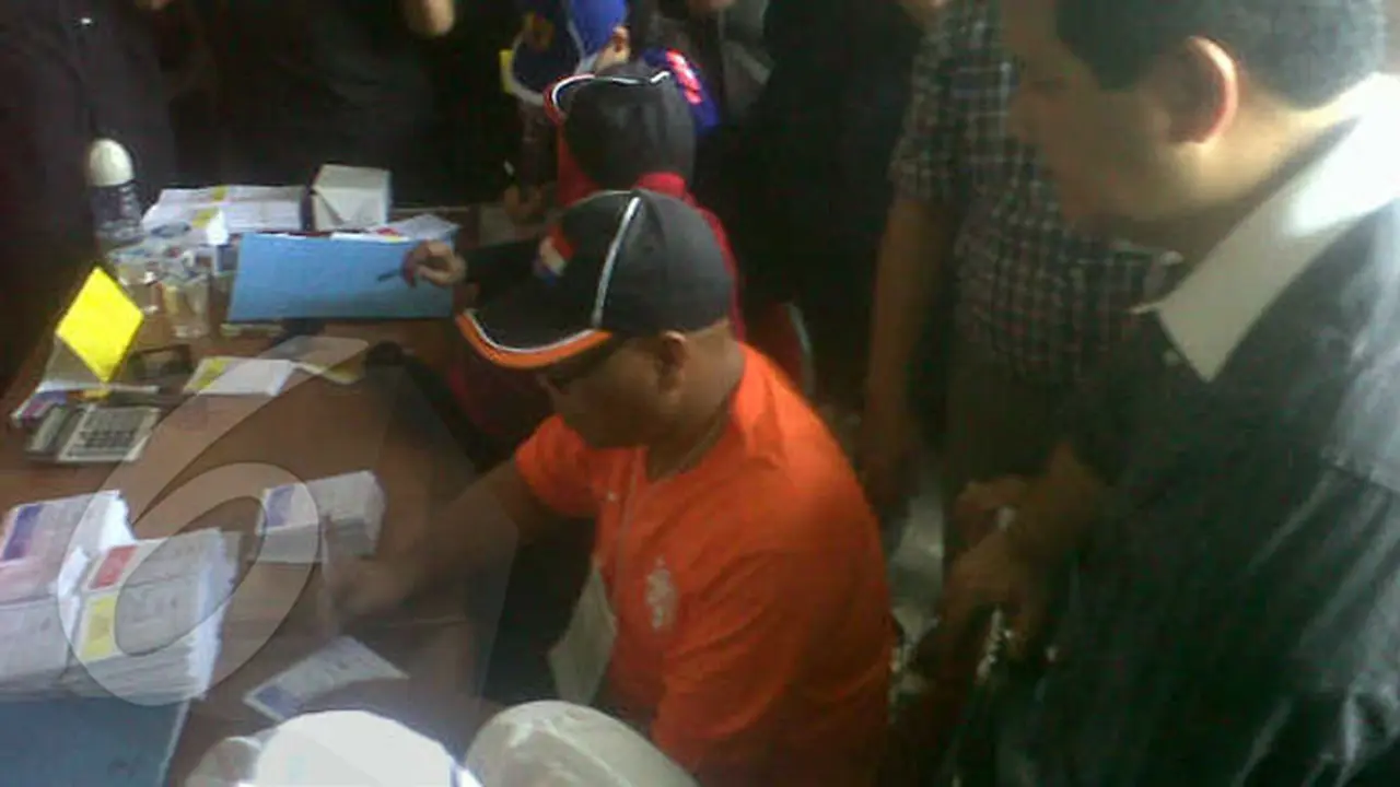 1.011 Penghuni Rutan Pondok Bambu Nyoblos