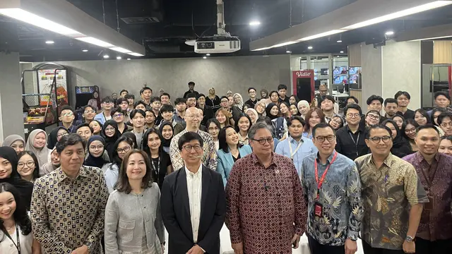 Airlangga Tinjau Program Magang Nasional di Emtek Group, Jadi Investasi Pemerintah Menuju Indonesia Emas