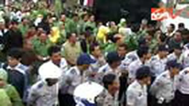 Wali Kota Cimahi Pimpin Unjuk Rasa