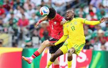 FOTO: Afrika Selatan Cetak Sejarah Lolos ke 32 Besar Piala Dunia
