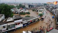 Terisolasi Korban Banjir Di Bekasi Kelaparan News