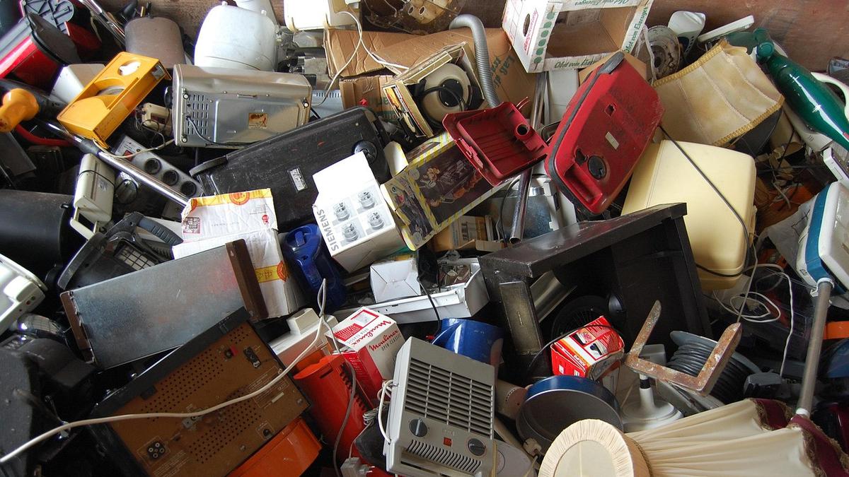 Biasakan Setor Sampah Elektronik ke Tempatnya, Jangan Campur dengan Sampah Lainnya