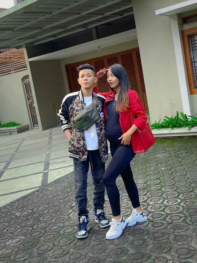 Hamil Anak Pertama, Ini 5 Potret Baby Bump Sarah Sheilka Istri Tegar Septian