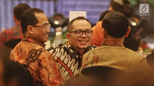 Para Menteri dan Artis Hadiri Ultah Mooryati Soedibyo ke 90