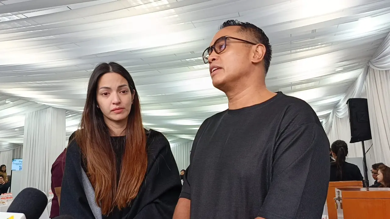 Nia Ramadhani dan Ardi Bakrie. (M Altaf Jauhar/ LIputan6.com)