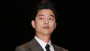 Melansir KPOP Herald beberapa waktu lalu, acara amal yang digelar Gong Yoo ternyata dihadiri oleh sekitar 700 orang penggemar. Ia pun sangat berterima kasih lantaran telah hadir di acara yang digelarnya tersebut. (AFP/Bintang.com)