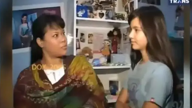 Nia Ramadhani dan kamarnya dulu (YouTube/Ribka Theresia Sirait)