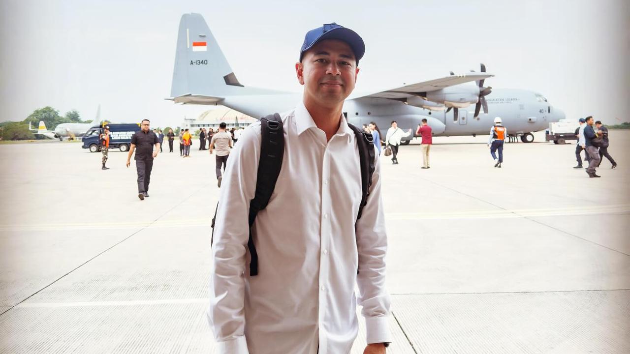 Jadi Utusan Khusus Presiden, 7 Potret Raffi Ahmad Ikut Retreat di Akmil Magelang - Pakai Seragam bak Prajurit