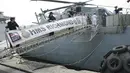 Berlabuhnya kapal Angkatan Laut Kerajaan Inggris, HMS Richmond sebagai bagian dari kunjungan diplomatik untuk mempererat kerja sama pertahanan dan pertukaran budaya dengan Indonesia. (AP/Tatan Syuflana)