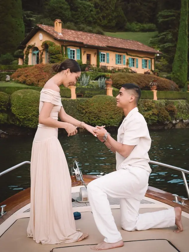 6 Potret Al Ghazali Lamar Alyssa Daguise di Italia, Pamer Cincin ke El dan Syifa