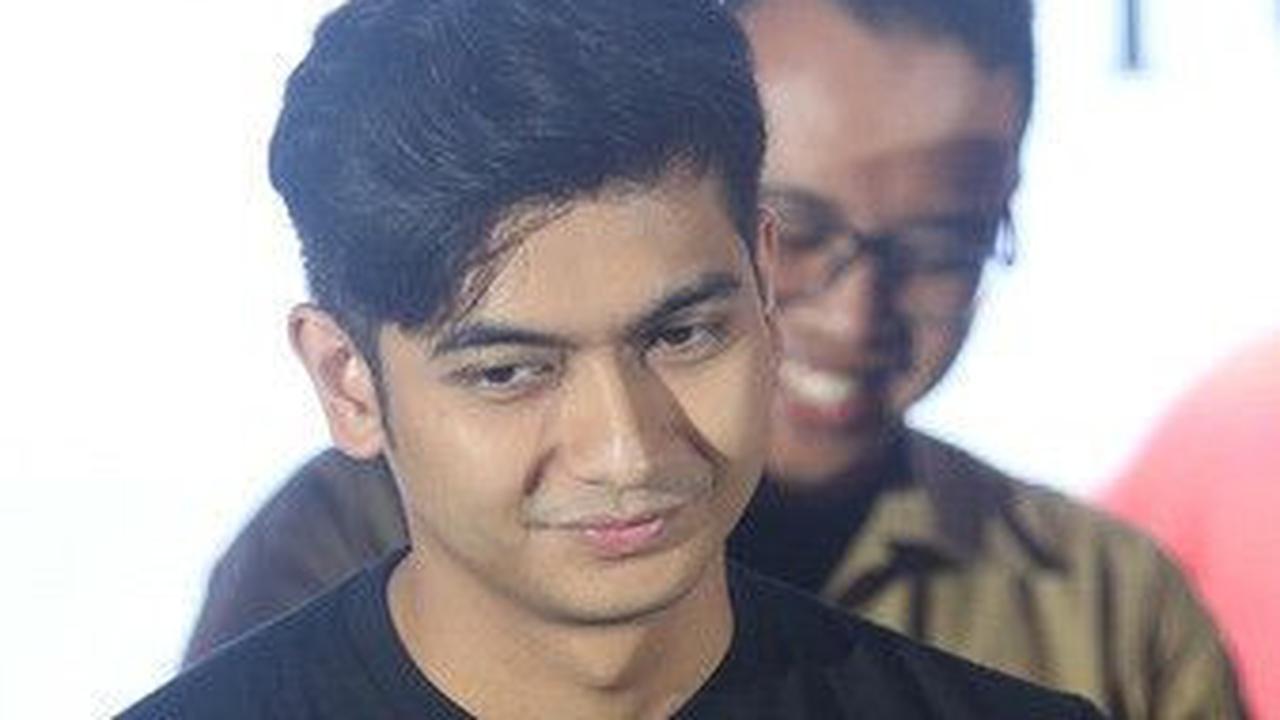 Sharing dengan Ria Ricis Soal Akting, Berikut Ini Potret Teuku Ryan yang Debut Layar Lebar di Tengah Isu Keretakan Rumah Tangga