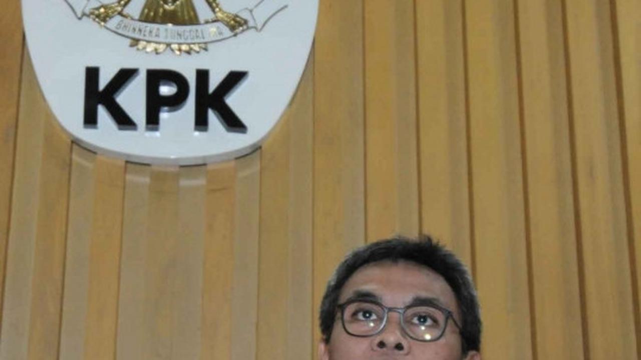Johan Budi tetapkan Bupati Morotai tersangka kasus suap Akil