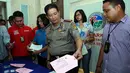 Polisi menggelar jumpa Pers terkait aktor Restu Sinaga yang tertangkap akibat narkoba di Polres Metro Jakarta Selatan, Jumat (3/6/2016). (Deki Prayoga/Bintang.com)