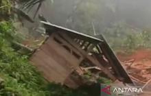 Longsor Cianjur Terjang Campaka Mulya, Enam Rumah Rusak dan Akses Jalan Terputus