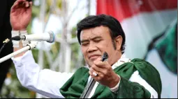 Rhoma Irama pernah melarang untuk memilih Jokowi dan Ahok pada Pilkada Jakarta. Bahkan ia tak mau berduet dengan Ahok saat di acara Jakarta Night Festival (Istimewa)