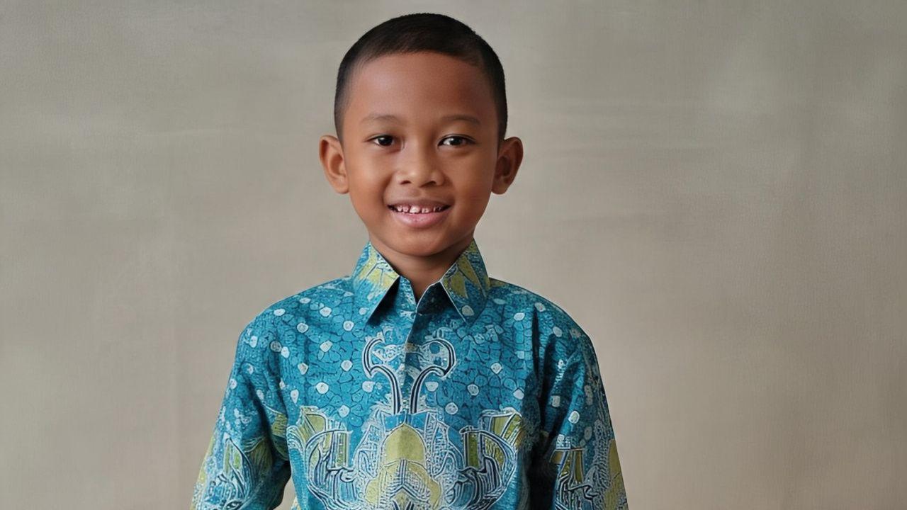Ilustrasi Baju Batik Anak