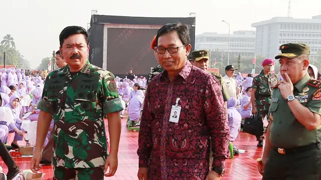 Pecahkan Rekor Muri, BRI Gelar Membatik Bersama Dharma Wanita Pertiwi
