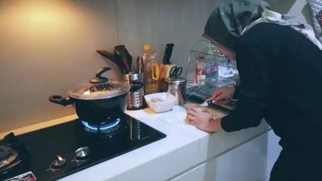 Kompor Tanam dan Exhaust: Sentuhan Modern di Dapur Sederhana