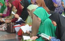 Doakan Suryadharma Ali, ibu-ibu gelar yasinan di Gedung KPK